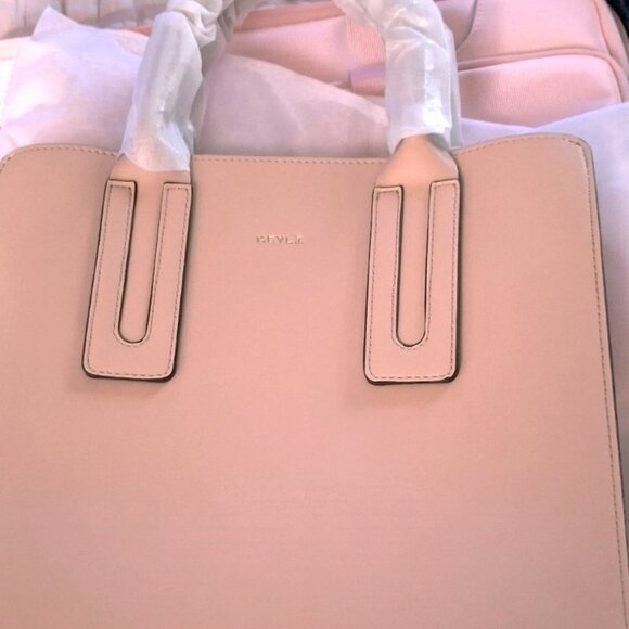 WOMENS LEATHER KEYLI HANDBAG, MEDIUM , CROSSBODY, PINK - Picture 1 of 4